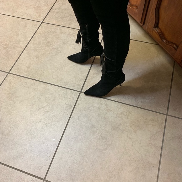 Carolina Herrera women’s boots suede size 8 - Picture 5 of 7